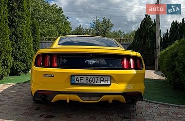 Купе Ford Mustang 2014 в Вольногорске
