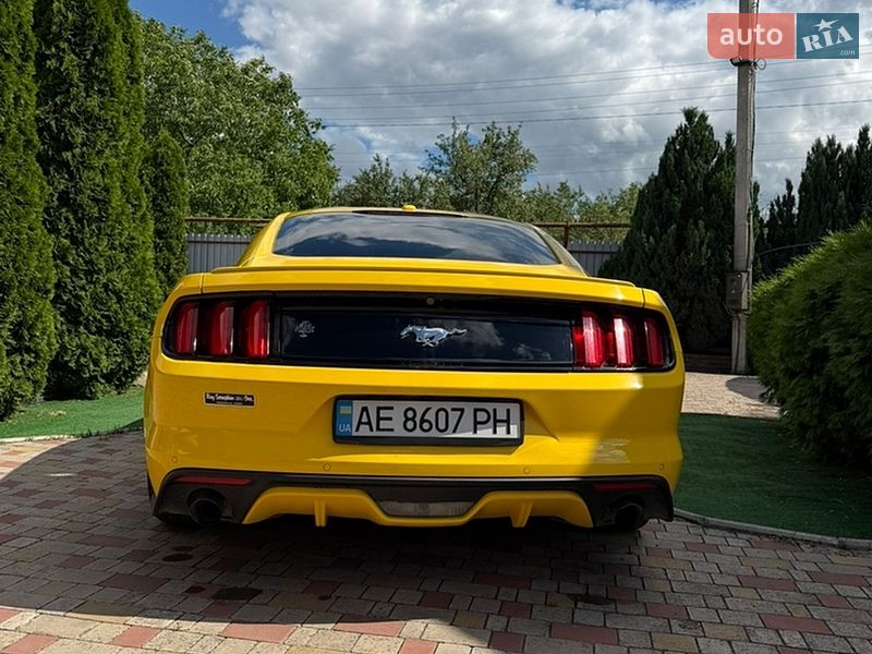 Купе Ford Mustang 2014 в Вольногорске