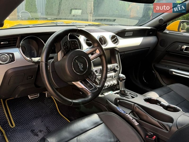 Купе Ford Mustang 2014 в Вольногорске