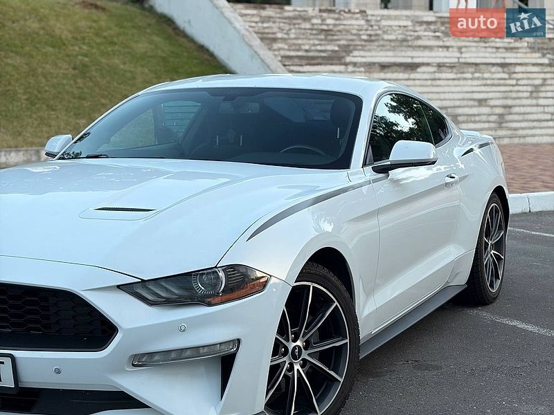 Купе Ford Mustang 2018 в Одессе фото 3 Купе Ford Mustang 2018 в Одессе