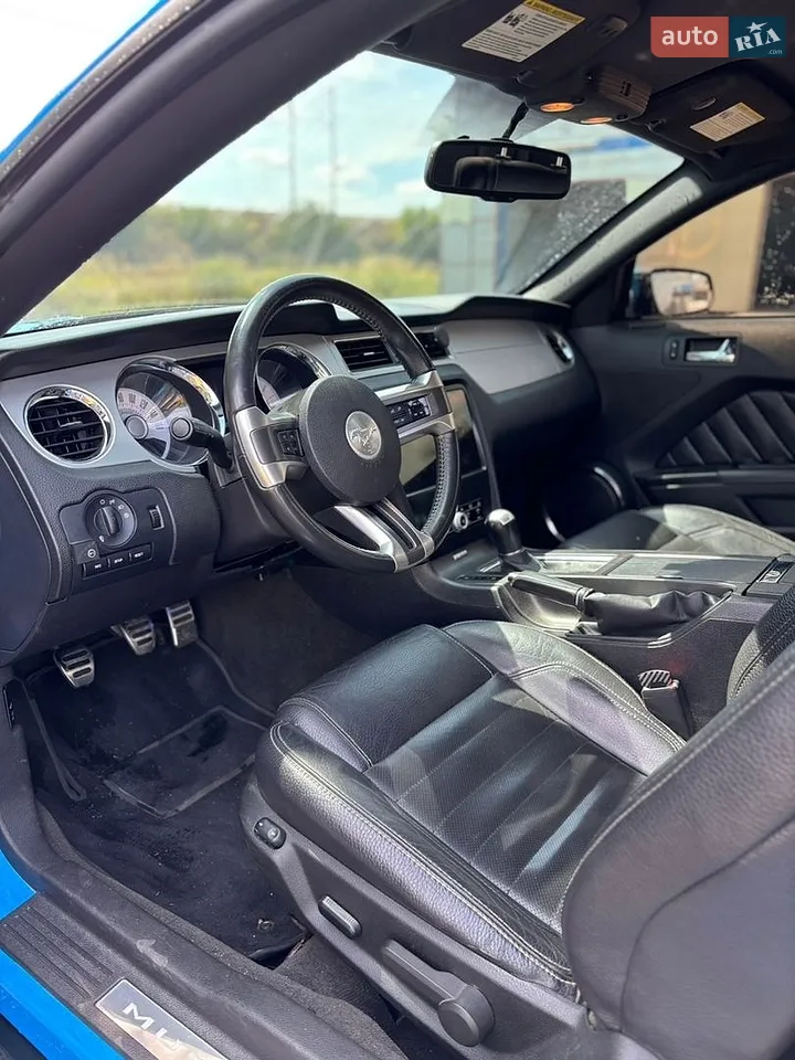 2011 Ford Mustang - мініатюра 4