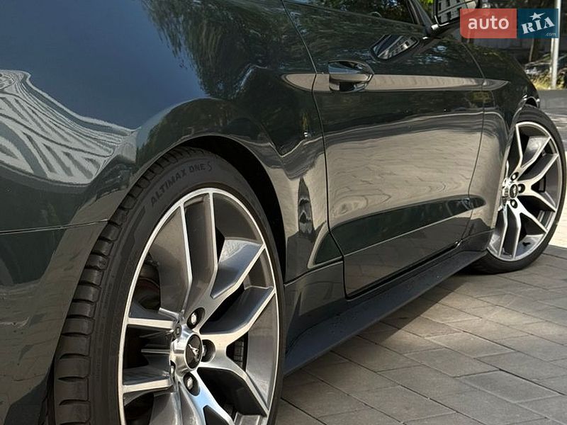 Купе Ford Mustang 2016 в Днепре фото 3 Купе Ford Mustang 2016 в Днепре