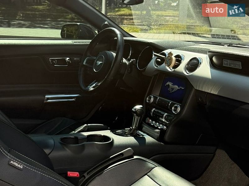 Купе Ford Mustang 2016 в Днепре фото 10 Купе Ford Mustang 2016 в Днепре