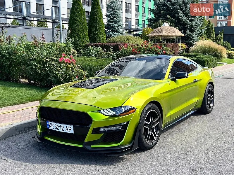 Ford Mustang 2020