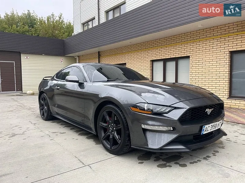 Ford Mustang 2019