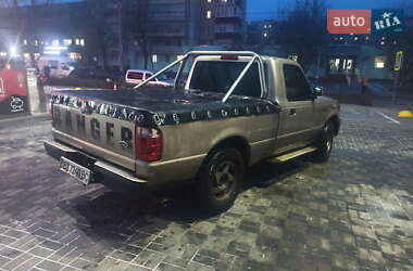 Ford Ranger  2004