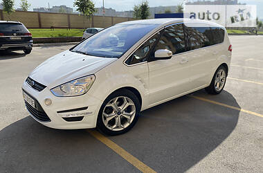 Ford S-Max Titanium 2012