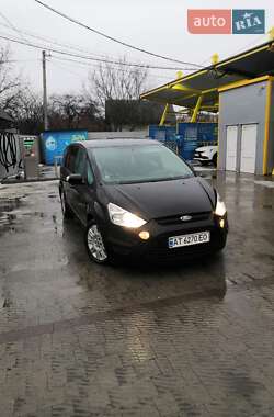 Ford S-Max 2010