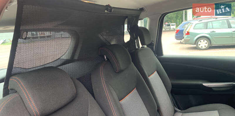 Минивэн Ford S-Max 2011 в Виннице