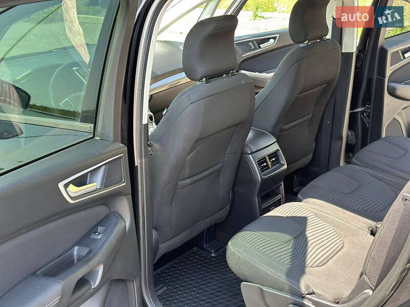 Минивэн Ford S-Max 2016 в Красилове