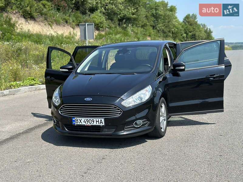 Минивэн Ford S-Max 2016 в Красилове