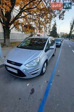 Ford S-Max  2012