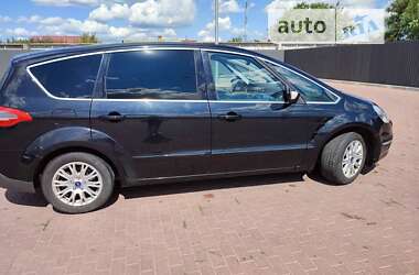 Ford S-Max 2010