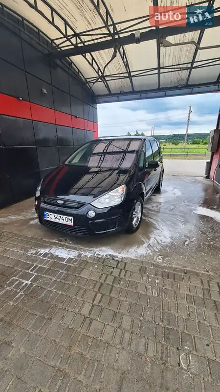 Ford S-Max