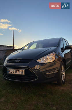 Ford S-Max  2011