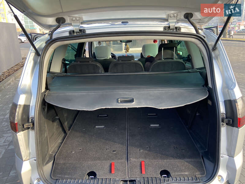 Мінівен Ford S-Max 2006 в Дніпрі