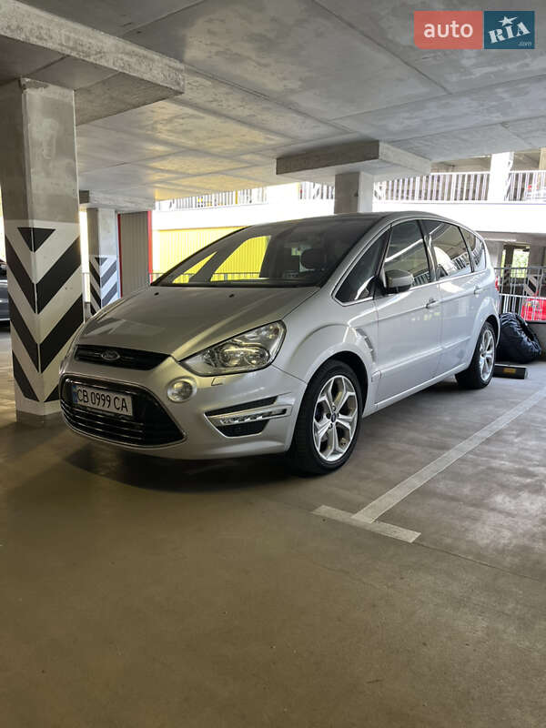 Легковые Ford S-Max