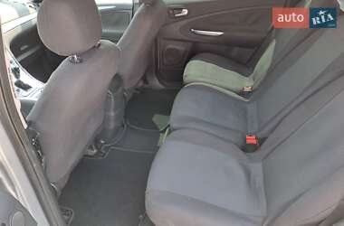 Мінівен Ford S-Max 2007 в Києві