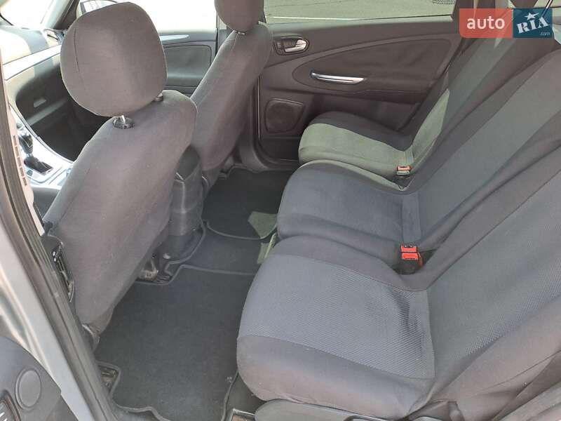 Мінівен Ford S-Max 2007 в Києві