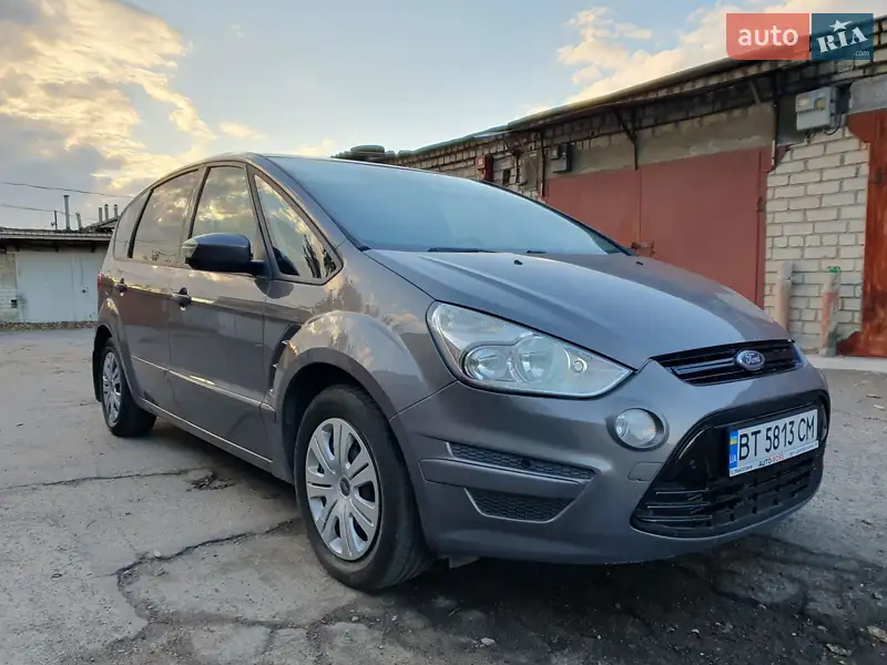 Ford S-Max 2013