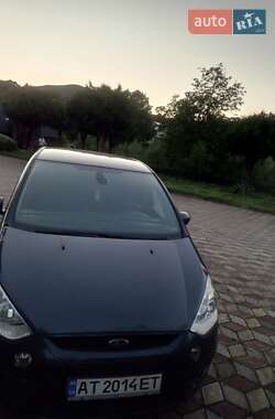 Минивэн Ford S-Max 2006 в Косове фото Минивэн Ford S-Max 2006 в Косове