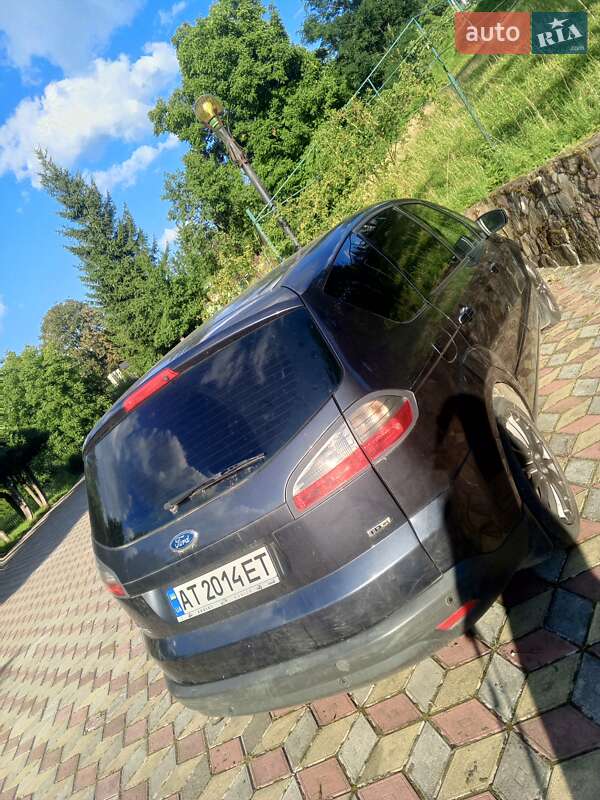 Минивэн Ford S-Max 2006 в Косове фото 5 Минивэн Ford S-Max 2006 в Косове