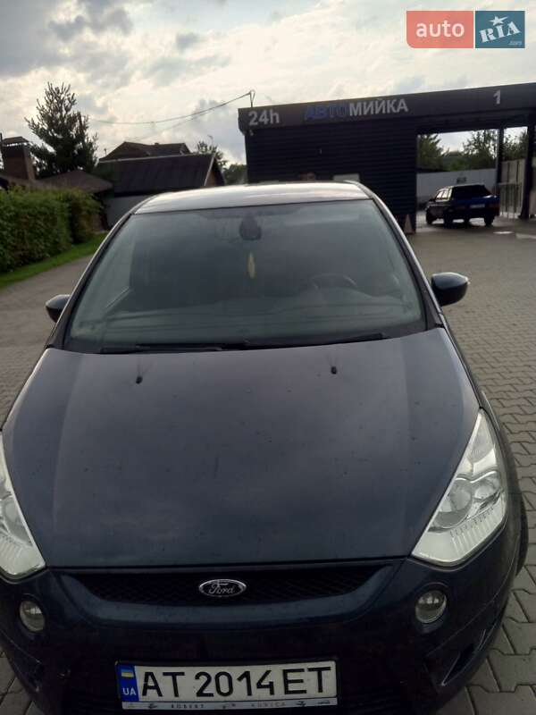 Минивэн Ford S-Max 2006 в Косове фото 12 Минивэн Ford S-Max 2006 в Косове