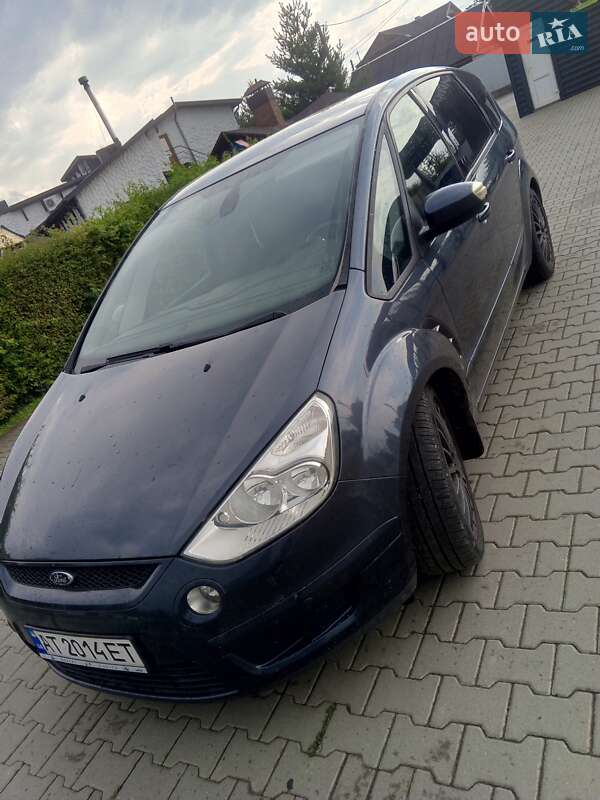 Минивэн Ford S-Max 2006 в Косове фото 13 Минивэн Ford S-Max 2006 в Косове