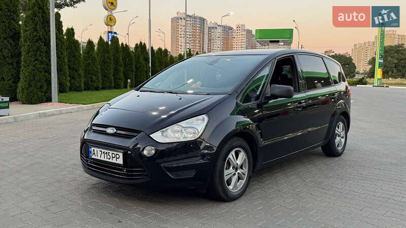 Ford S-Max 2011
