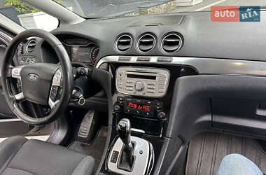 Ford S-Max  2011