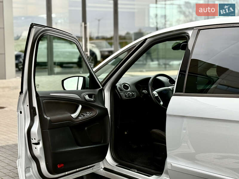 Минивэн Ford S-Max 2014 в Львове фото 23 Минивэн Ford S-Max 2014 в Львове