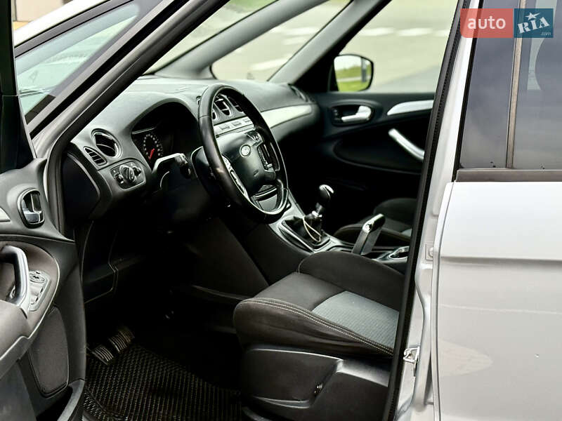 Минивэн Ford S-Max 2014 в Львове фото 26 Минивэн Ford S-Max 2014 в Львове