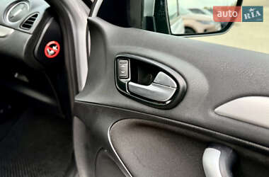 Минивэн Ford S-Max 2014 в Львове фото 49 Минивэн Ford S-Max 2014 в Львове