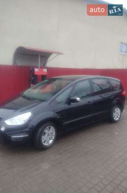 Ford S-Max  2011