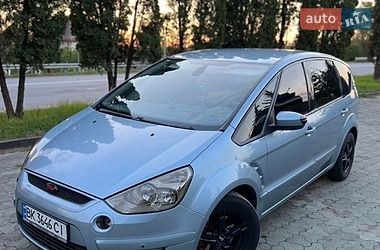 Минивэн Ford S-Max 2008 в Дубно