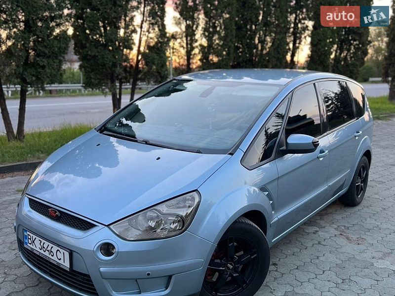 Минивэн Ford S-Max 2008 в Дубно