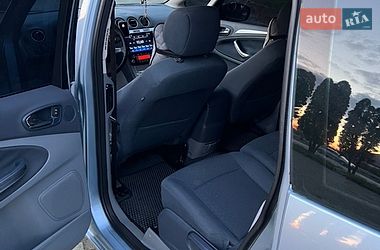 Минивэн Ford S-Max 2008 в Дубно