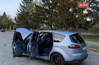 Минивэн Ford S-Max 2008 в Дубно