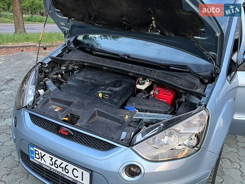 Минивэн Ford S-Max 2008 в Дубно