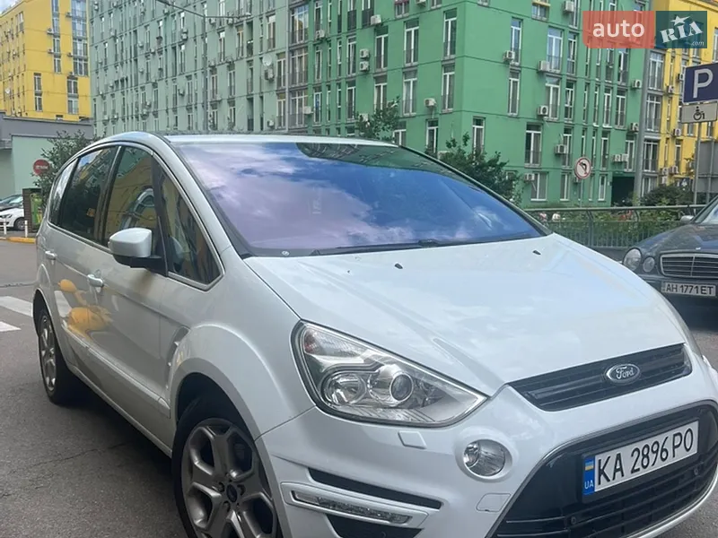 Ford S-Max 2010