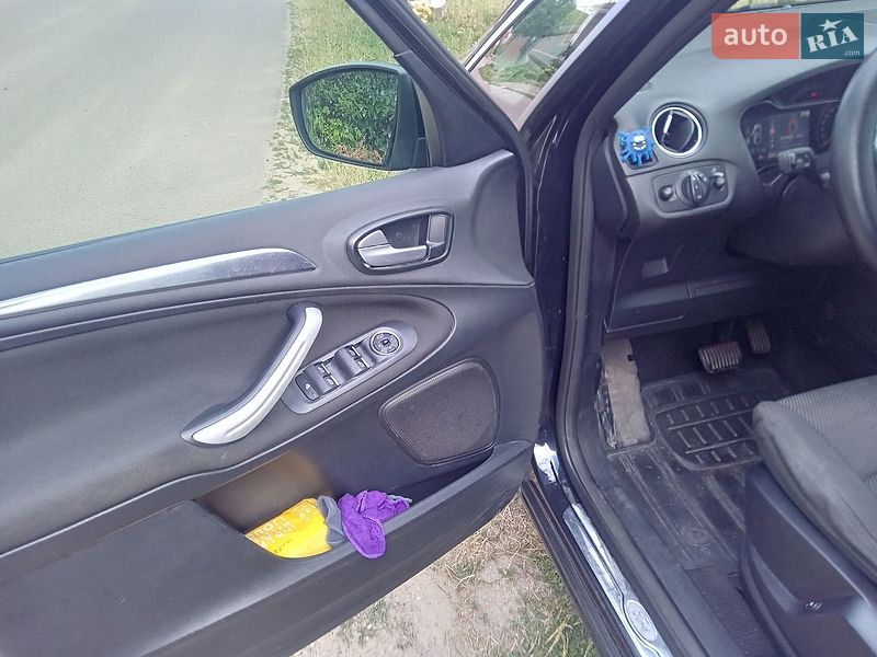 Мінівен Ford S-Max 2014 в Березівці фото 21 Мінівен Ford S-Max 2014 в Березівці