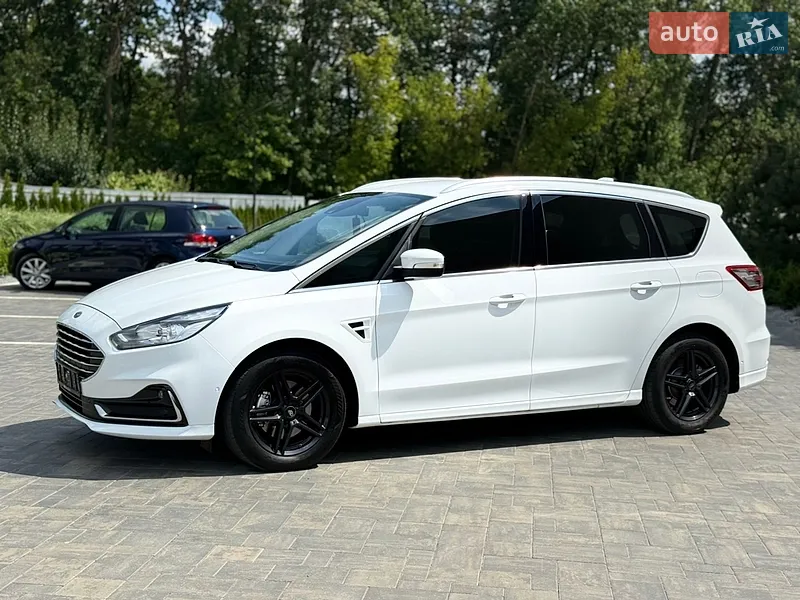 Ford S-Max