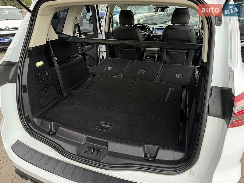 Минивэн Ford S-Max 2017 в Виннице