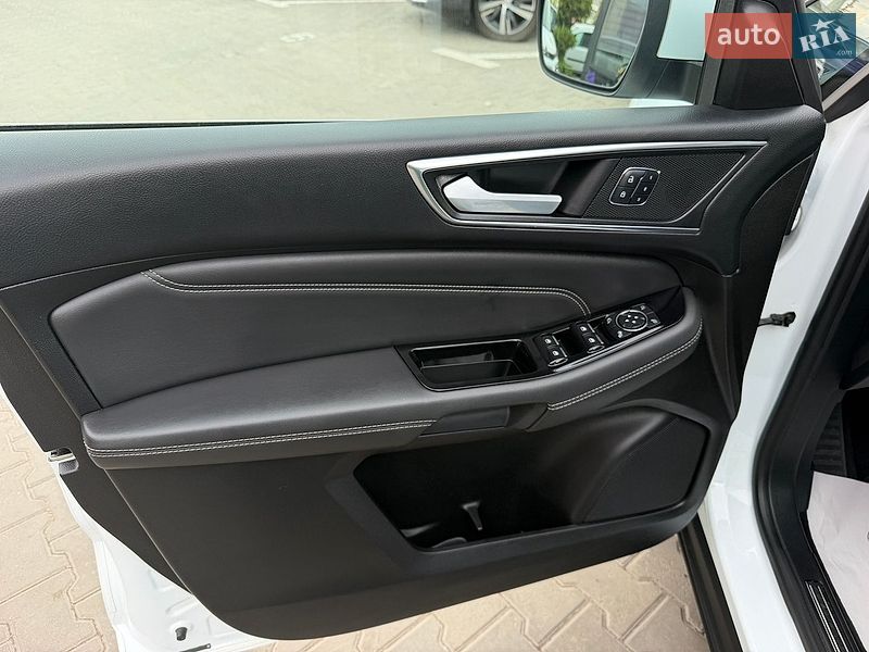 Минивэн Ford S-Max 2017 в Виннице