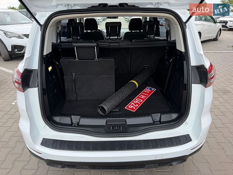 Минивэн Ford S-Max 2017 в Виннице