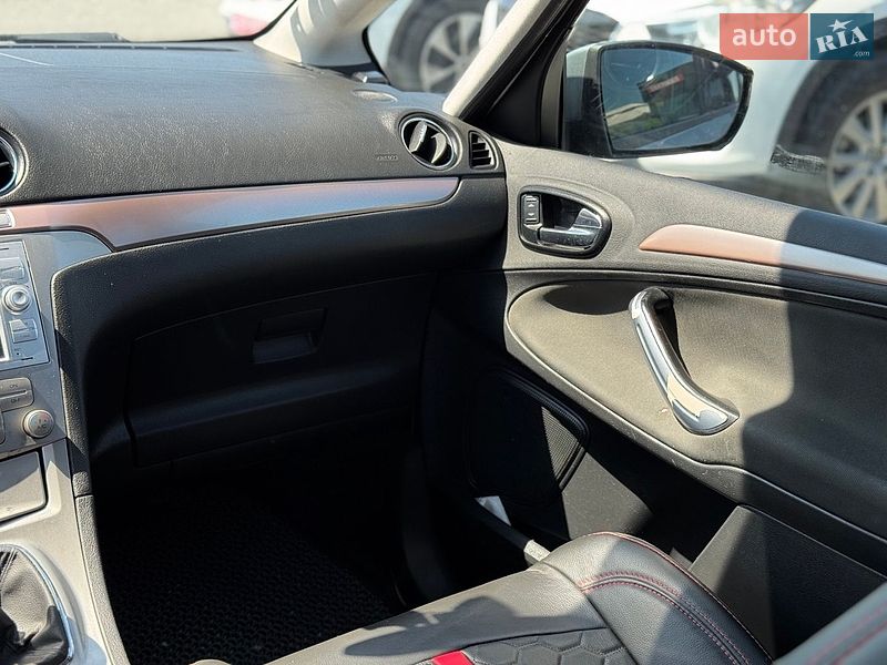 Минивэн Ford S-Max 2007 в Тернополе