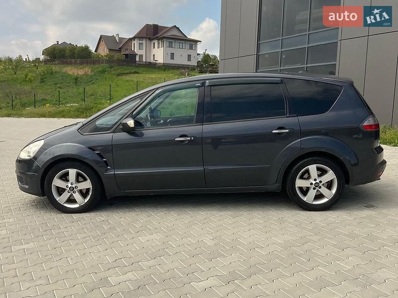 Мінівен Ford S-Max 2008 в Чернівцях