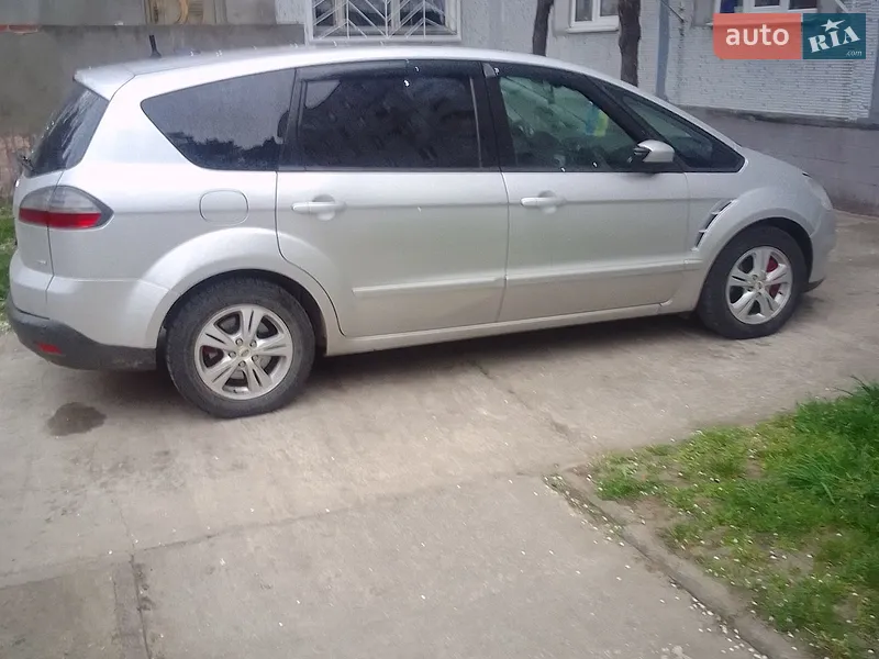 Ford S-Max 2009