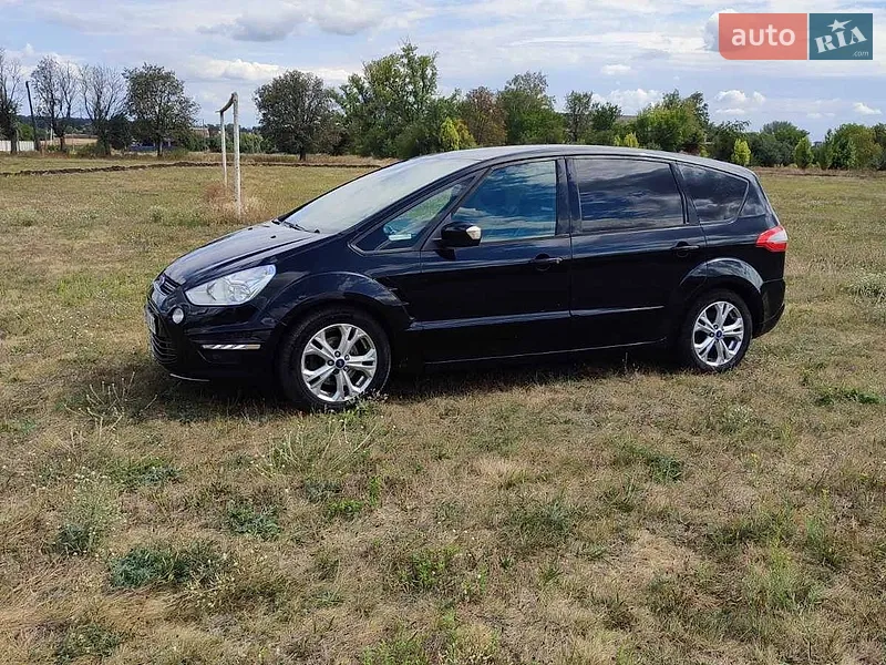 Ford S-Max