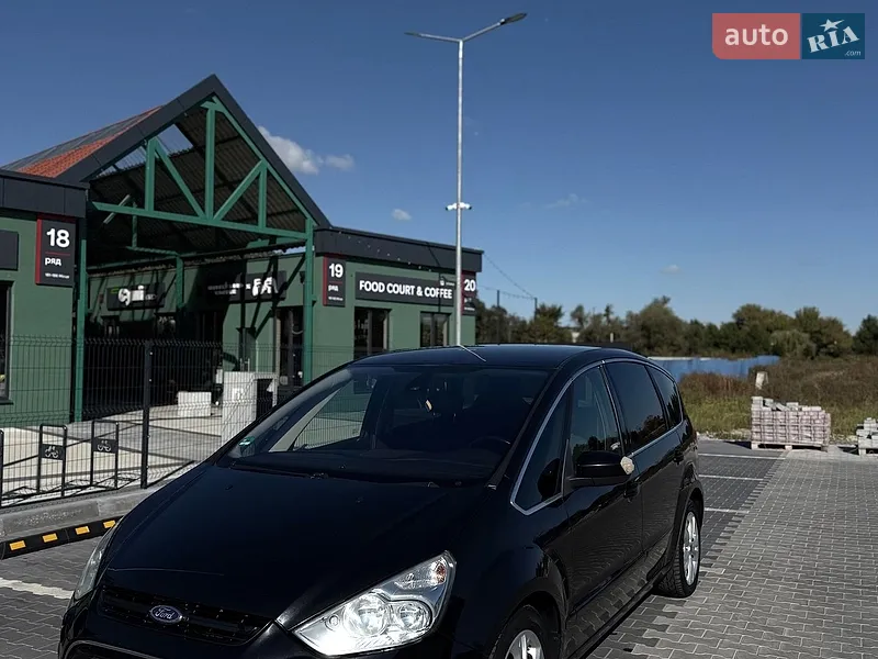 Ford S-Max